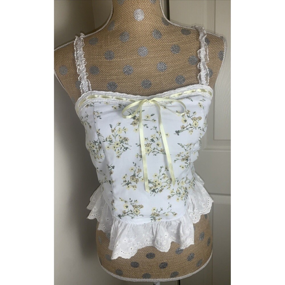 Thirty Thirty LA Floral Eyelet Lace Coquette Cami Top Ribbon Bow Cottage Medium